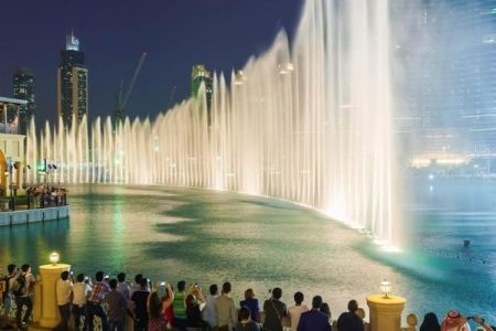 Dubai Mall – Dubai Fountain Walk Bridge