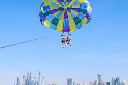 Parasailing Experience in Dubai Marina -15 Min