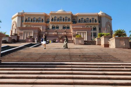 Abu Dhabi City Tour on SIC basis