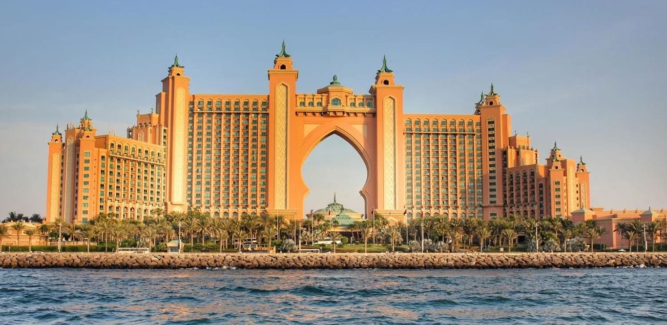 Explore the wonders of Dubai through exciting excursion packages